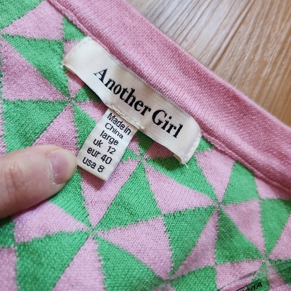 NWOT Lisa Says Gah Another Girl Spumoni Geo Knit in Pink/Green (Sz L) - Picture 5 of 6